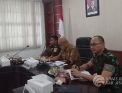 Asisten Bidang perekonomian dan pembangunan melaksanakan zoom meeting mengenai Koordinasi Pengendalian Inflasi tahun 2025