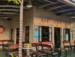 Warkop SIGUR, Destinasi Nongkrong Favorit di Mojokerto dengan Konsep Klasik Modern