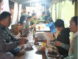 Soto Legendaris, Bell Dhok Cak Imam Jombang Selalu Ramai Pengunjung