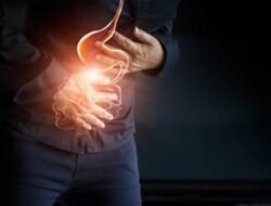 Puasa Lancar Tanpa Perih! Tips Ampuh bagi Penderita Maag