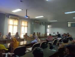 Sejumlah Warga Nglegok datangi DPRD Kab. Blitar, Berharap Tambang Dibuka Kembali