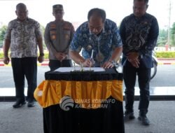 Bupati Asahan Serahkan 4 Unit Sepeda Motor ke Polres Asahan
