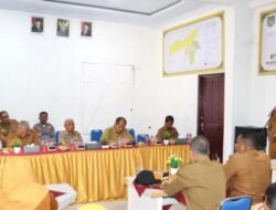 Camat Rahuning Beserta Perangkat Kecamatan Sambut Kehadiran Bupati Asahan dan Rombongan