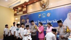 Gelar Buka Puasa, Kapolres Lamongan Berbagi Kebahagiaan Bersama Anak Yatim Piatu Yayasan Al Mizan