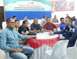 Mengikuti zoom Terpusat Buka Puasa Bersama Wartawan Kabupaten Asahan dan PJU Polres Asahan yang di Gelar Polri