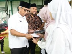 Wakil Wali Kota Kediri Hadiri Penebalan Mushaf Al Quran di SMPN 4 Kediri, Wujudkan Visi Kota Kediri yang Agamis