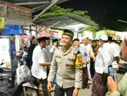 Kapolres Gresik Apresiasi Tradisi Malam Selawe 2025 di Gresik Berjalan Kondusif