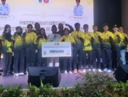 Bupati Gresik Berikan Reward Kepada Atlet, Pelatih dan Asisten Pelatih Berprestasi