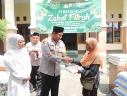 Polres Kediri Salurkan Ribuan Paket Zakat Fitrah kepada Masyarakat