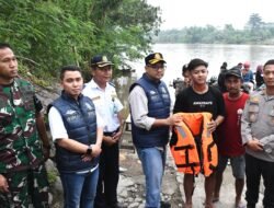 Dandim 0815/Mojokerto Bersama Forkopimda Kabupaten Mojokerto Tinjau Pos Pam dan Pos Yan Lebaran Tahun 2025