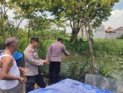 Anggota Polresta Sidoarjo Beri Binaan ke Penggerak P2B di Desa Jati