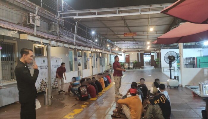 Cegah OverCrowded, Lapas Mojokerto Pindahkan Narapidana