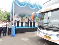 Kapolres Lamongan: Kegiatan Balik Bareng Gratis Bermanfaat Bagi Kenyamanan dan Keamanan Warga Lamongan