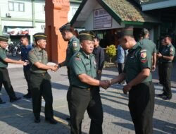 Kodim 0815/Mojokerto Gelar Apel Kembali Cuti Lebaran, Dandim Apresiasi Disiplin Prajurit