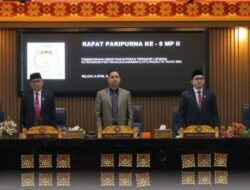 Rapat Paripurna DPRD Kota Palembang Ke-8 MP II Tahun 2025