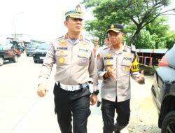Sampaikan Duka Mendalam untuk Korban Kecelakaan Maut, Kapolres Gresik Ingatkan Keselamatan Berlalu Lintas