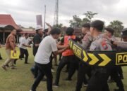 Sambut Hari Buruh, Polres Blitar Gelar Simulasi Pengamanan Unjuk Rasa
