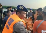 Dikabarkan Hilang di Perairan Brondong, Korban Nelayan Diketemukan oleh Satpolairud Polres Lamongan Bersama Tim SAR