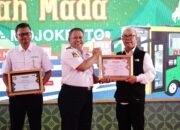 Dukung Layanan Non Tunai di Trans Jatim, Bank Jatim Raih Apresiasi Dari Pemprov