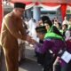 Tunaikan Rukun Islam Kelima, Wabup Alif Lepas Keberangkatan 260 Jamaah Calon Haji Gresik