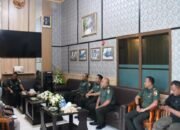 TNI Hadir Untuk Anak Negeri: Babinsa Posramil Mojoanyar Kodim Mojokerto Ajarkan Matematika dengan Hati
