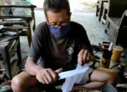 Berkah Idul Adha, Perajin Pisau di Kediri Kewalahan Terima Pesanan