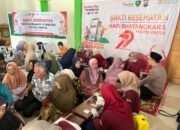 Peringati Hari Bhayangkara, Polres Gresik Gelar Baksos Kesehatan Gratis Bagi Warga dan Santri