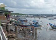 Proyek Tiang Pancang Beton di Pesisir Serangan Disorot, Prajuru Desa Ngaku Tak Tahu