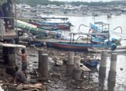 Pengusaha Bangun Tiang Beton di Pesisir Serangan, Sejumlah Pihak Saling Tunjuk