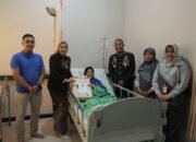 Hadiah Istimewa di Hari Bhayangkara, Kapolres Mojokerto Kunjungi Bayi yang Baru Lahir