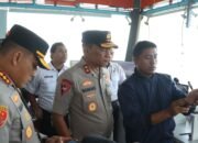 Kapolda Jatim Pantau Langsung Pencarian Korban Kapal Tenggelam di Selat Bali
