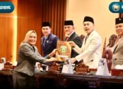 Edward Candra Dengarkan Pandangan Umum Fraksi DPRD Sumsel Terhadap Raperda Pemberdayaan Perempuan Dan Anak