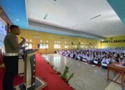 450 Siswa Baru MAN Lamongan Ikuti Sosialisasi Tertib Lalin dari Satgas Preemtif Ops Patuh Semeru 2025