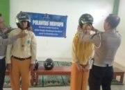 Satlantas Polres Mojokerto Gelar Operasi Patuh Semeru 2025 di Ponpes Hikmatul Amanah Pacet