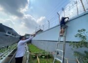 Tingkatkan Keamanan dan Pengawasan, Lapas Mojokerto Lakukan Perbaikan CCTV di Area Bimbingan Kerja