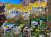 Puluhan Mitra Bulog Salurkan Beras SPHP di Denpasar, Per Sak Segini Harganya