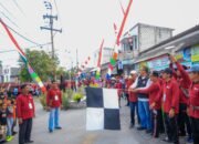 Wabup Alif Berangkatkan Ratusan Warga Sebayat pada Acara Jalan Sehat