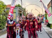 Ribuan Warga Meriahkan Karnaval Kemerdekaan ke-80 di Desa Ngoro