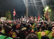 Polisi dan Ojol Sholat Ghoib di Masjid Mapolres Jember