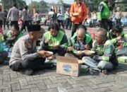 Polres Mojokerto Gelar Doa Bersama dan Baksos, Ojol & Tukang Becak Kenang Almarhum Affan