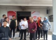 Bupati Blitar Tinjau Gedung Dewan yang Dirusak Perusuh