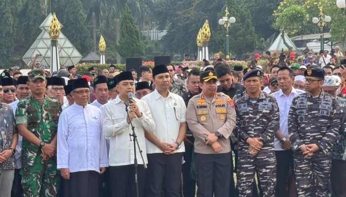 Surabaya Gelar Ikrar Deklarasi Damai “Jogo Suroboyo” dan Doa Bersama di Tugu Pahlawan