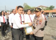 Kapolres Mojokerto Beri Penghargaan Personel K-9 Polda Jatim Ungkap Kasus Mutilasi Pacet