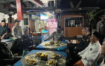 Wujud Kedekatan Polisi dengan Masyarakat, Polres Blitar Gelar Kopi Keliling