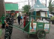 Jelang HUT TNI ke 80, Koramil 0809/02 Pesantren bersama Lembaga Lintas Sektor Bersihkan Pasar Pahing