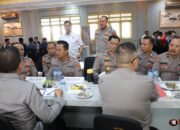 Ketika Polisi, TNI, dan Warga Bersatu Meredam Kerusuhan Malang