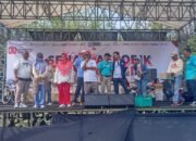 Anggota DPR RI H. Khilmi Sapa Ribuan Masyarakat Gresik Dengan Kegiatan Senam Aerobik