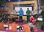 Pagelaran Wayang Kulit Meriahkan HUT ke-80 TNI, Wujud Pelestarian Budaya dan Semangat Kebersamaan di Mojokerto