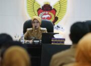 Wujudkan Good and Clean Governance, Mbak Wali Beri Arahan Pejabat Struktural, Sepakat Tanda Tangani Pakta Integritas
