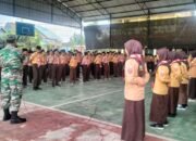 Koramil 0815/07 Jetis Tanamkan Disiplin dan Wawasan Kebangsaan di MTs dan MI Darul Ulum Ngabar